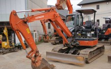 Xe bị tẩy xóa số khung thuộc hàng hóa cấm nhập khẩu