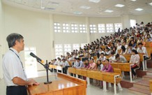 Có thể quy đổi giờ nghiên cứu khoa học ra giờ chuẩn giảng dạy?