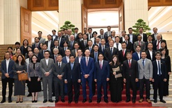 Thủ tướng: Việt Nam phấn đấu có nhà máy chip bán dẫn đầu tiên trong năm 2026