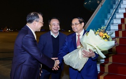 Thủ tướng Phạm Minh Chính về tới Hà Nội, kết thúc tốt đẹp chuyến công tác tại Lào