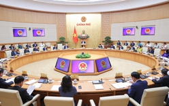 Thủ tướng Phạm Minh Chính chủ trì Phiên họp Chính phủ thường kỳ tháng 5/2025