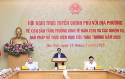Thủ tướng: Phấn đấu tăng trưởng kinh tế năm 2025 từ 8,3-8,5%