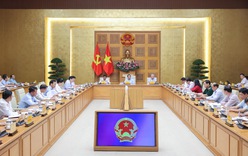 Thủ tướng: Khẩn trương hoàn thiện, trình Bộ Chính trị hai nghị quyết đột phá về giáo dục – đào tạo và chăm sóc sức khỏe nhân dân