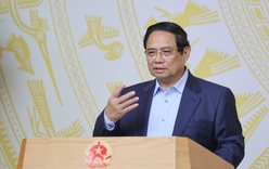 Thủ tướng: Chậm nhất tới 2027 phải thiết kế, chế tạo, kiểm thử một số chíp bán dẫn cần thiết