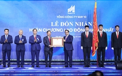 Thủ tướng: Phát triển ngành công nghiệp thời trang, biến dệt may Việt Nam thành thương hiệu toàn cầu