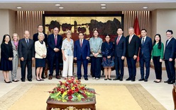 Thủ tướng Phạm Minh Chính tiếp Đoàn Quỹ Eisenhower của Hoa Kỳ