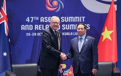Prime Minister meets Australian and Russian leaders in Malaysia