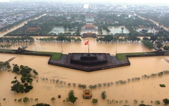 Gov’t orders urgent, coordinated response to flood aftermath in central Viet Nam