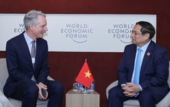 Prime Minister welcomes Siemens AG's participation in Viet Nam’s high-speed railway project