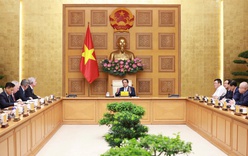 Prime Minister Pham Minh Chinh vows to continue reform in favor of people and businesses
