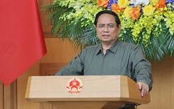 Prime Minister Pham Minh Chinh sets deadline for ending IUU fishing