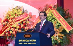 Mỗi cán bộ ngoại giao phải là một "chiến sĩ tiên phong", "người truyền cảm hứng"