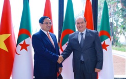 Việt Nam - Algeria nâng cấp quan hệ lên đối tác chiến lược