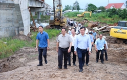 Phấn đấu hoàn thành cao tốc Châu Đốc - Cần Thơ - Sóc Trăng vào 19/12/2025