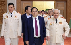 Thủ tướng gặp mặt Ban Liên lạc Công an chi viện chiến trường miền Nam