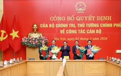 Thủ tướng Phạm Minh Chính trao quyết định về công tác cán bộ