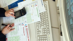 Nộp thuế dễ dàng nhưng kê khai khốn khổ