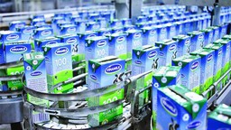 ‘Không ai xóa đi con bò sữa của chính mình’