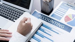 Cá nhân được thuê xúc tiến đầu tư tại nước ngoài có phải nộp thuế?