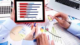 Nhà thầu nào phải nộp báo cáo tài chính được kiểm toán?