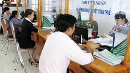 Tính thuế khi chuyển nhượng lại quyền sử dụng đất thuê