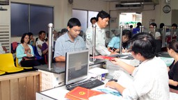 Doanh nghiệp "kêu cứu" vì chậm được cấp phép