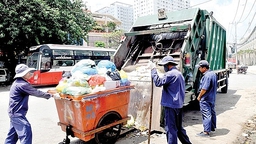 Vận chuyển chất thải có cần đăng ký kinh doanh vận tải?