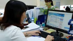 Dịch vụ công về môi trường đô thị được đặt hàng hay đấu thầu?
