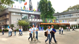 Đại học công lập đầu tư, mua sắm phải theo Luật Đầu tư công?