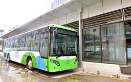 Hà Nội chạy thử nghiệm xe buýt nhanh