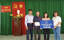 Hỗ trợ nhân đạo các gia đình nạn nhân tại Nghệ An và Ninh Thuận