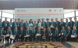 Thêm 44 kỹ sư điện lực TPHCM được nhận chứng chỉ Kỹ sư chuyên nghiệp ASEAN