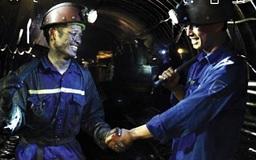 Lên phương án bố trí thợ mỏ xa quê ở lại Quảng Ninh ăn Tết 