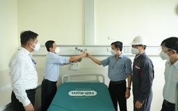 EVNSPC tham gia bàn giao thiết bị điều trị cho bệnh nhân COVID-19