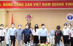 Bộ Y tế tiếp nhận 34 máy thở do Tập đoàn TH trao tặng 