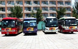 Thuế suất "khó nuốt" khiến du lịch Việt vắng xe sang