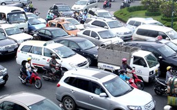 Đến lượt Hiệp hội vận tải HN đề nghị tạm dừng Uber 