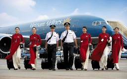 Cảnh báo từ câu chuyện của Vietnam Airlines
