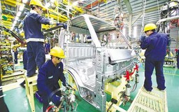 Ngành ô tô ra tín hiệu rõ ràng cho giới đầu tư
