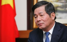 Nỗi trăn trở của vị Bộ trưởng “lấy đá ghè chân”