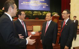 Nhà đầu tư kêu thủ tục với lãnh đạo TP.HCM