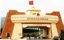 Kiểm tra "một cửa, một lần dừng" tại Lao Bảo