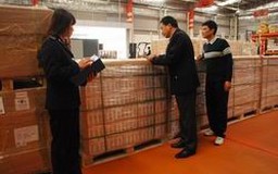 Thủ tục hải quan đối với bưu kiện xuất nhập khẩu 