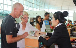 Miễn thị thực: "Bắt con cá rô" trăm triệu USD