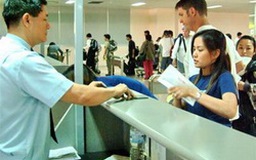 Mang trên 5.000 USD phải khai báo hải quan