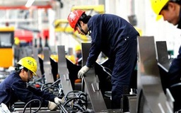 Bloomberg: Việt Nam là nền kinh tế nổi trội