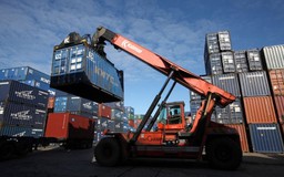 Thương mại toàn cầu tăng quá thấp