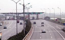 Nhà đầu tư kêu BOT rủi ro: Hãy công khai