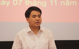 Chủ tịch Hà Nội hỏi luật sư về biện pháp mạnh với karaoke