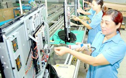 Trở ngại giảm dần nhưng DN nhỏ lo phải ‘bôi trơn’ nhiều hơn